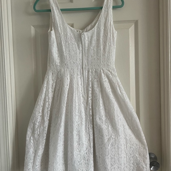 Lily Pulitzer Posey White Resort dress. Daisy Lane Lace. Sleeveless.EUC! Size 4. - Picture 6 of 8